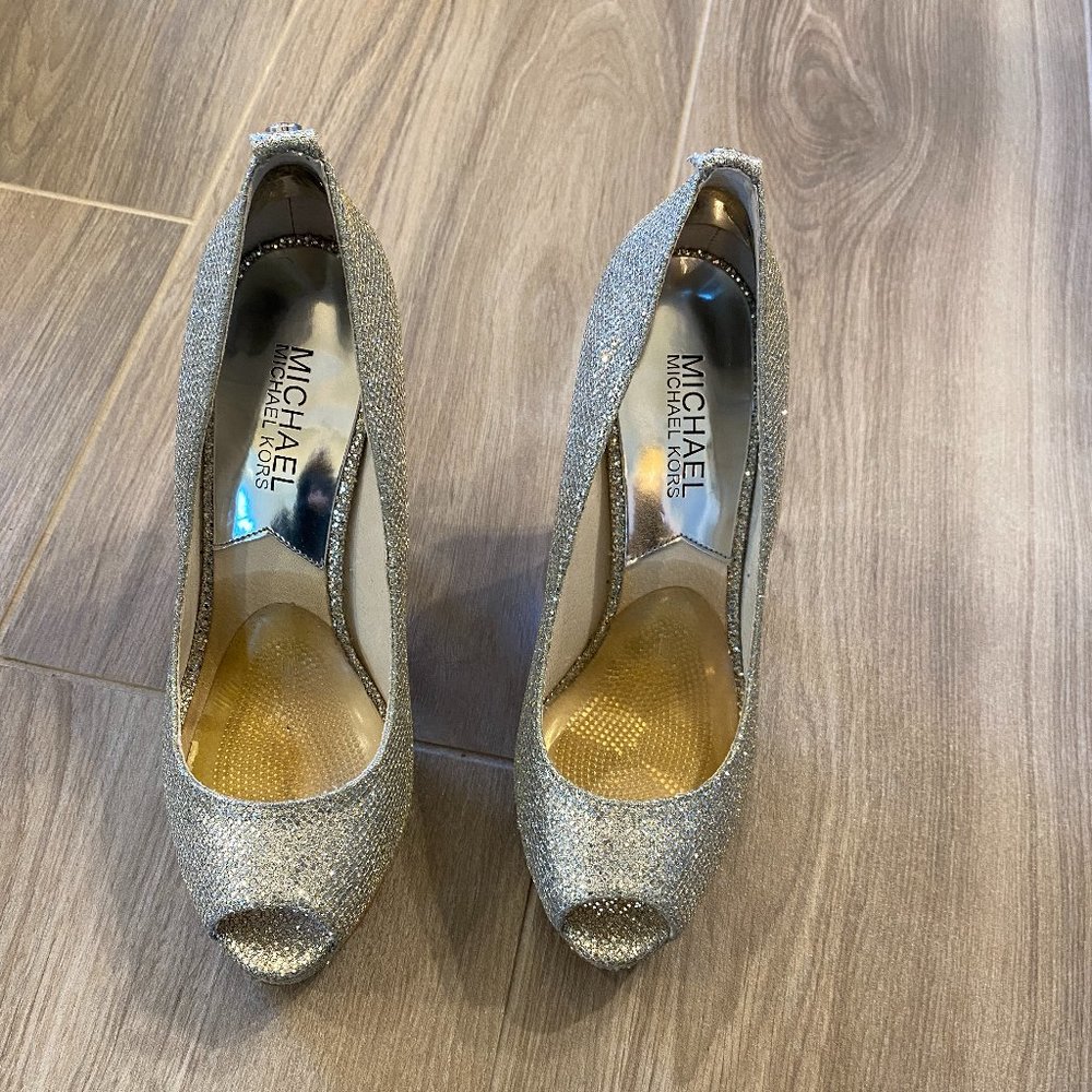 Michael Kors Women's York Platform Silver Glitter Peep Toe Heels